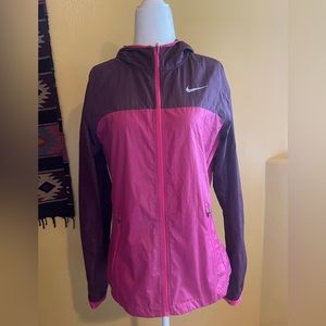 Lightweight Nike running wind jacket